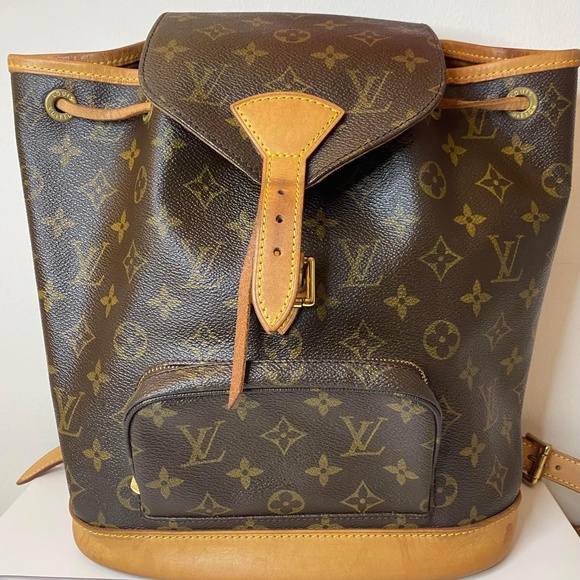 Authentic Louis Vuitton Montsouris MM main image 13